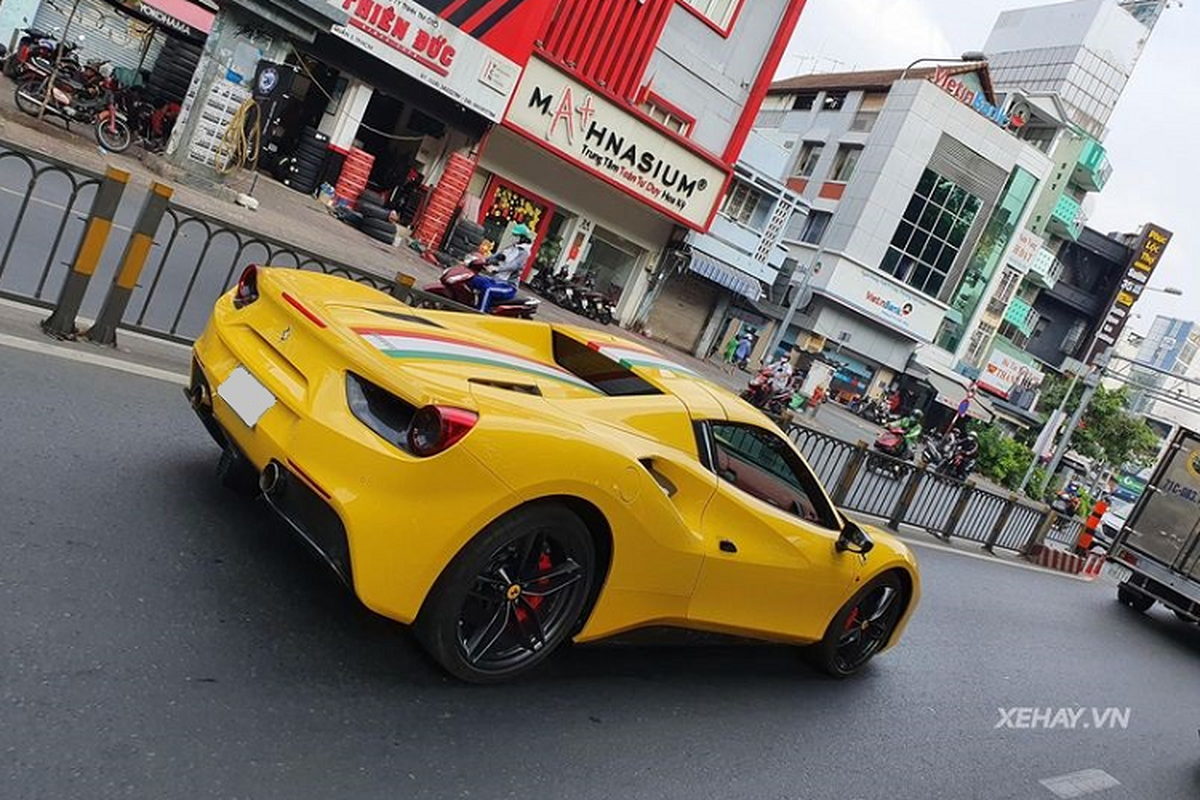 Ferrari 488 Spider - Sieu xe mui tran phu hop voi dai gia Viet-Hinh-2