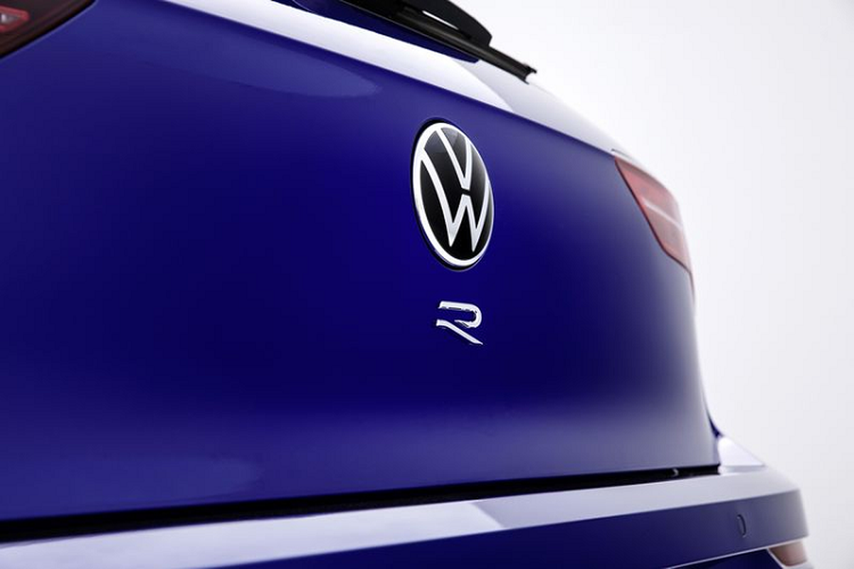 Ngam Volkswagen Golf R 2021 the he moi 