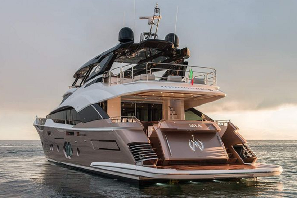 Sieu du thuyen Monte Carlo Yachts MCY gan 250 ty dong-Hinh-3