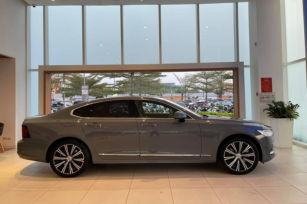 Volvo S90 2021 chinh thuc ve Viet Nam, tu 2,15 ty dong-Hinh-6