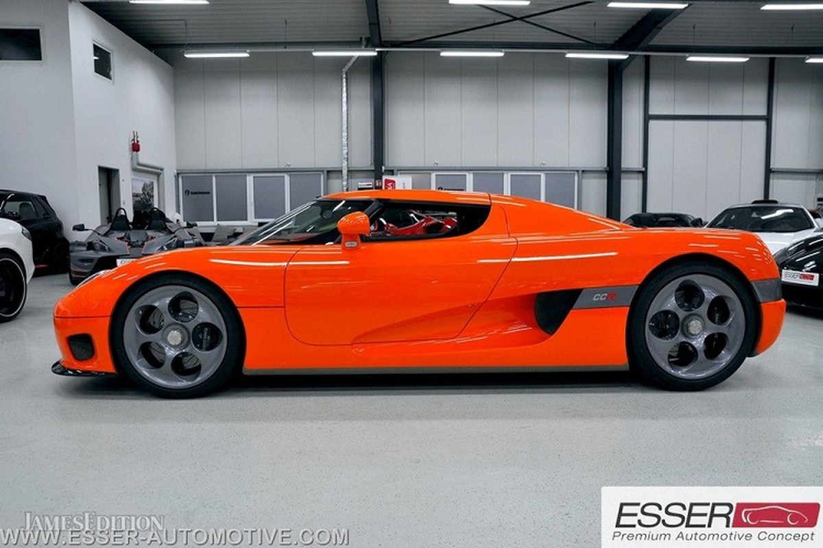 Sieu xe Koenigsegg CCR dung 17 nam rao ban 32 ty dong-Hinh-2