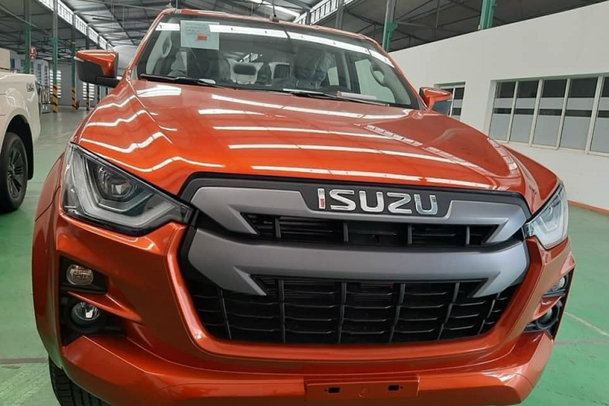 Isuzu D-Max 2021 tu 630 trieu tai Viet Nam, 