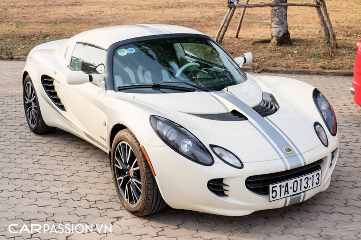 Chi tiet Lotus Elise S2 doc nhat Viet Nam o Sai Gon