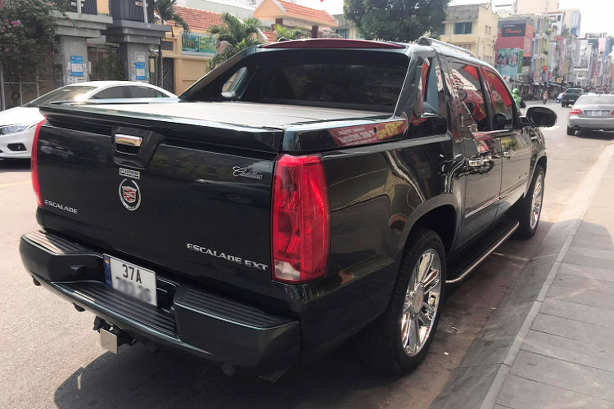 Ban tai hang sang Cadillac Escalade EXT doc nhat Viet Nam-Hinh-8