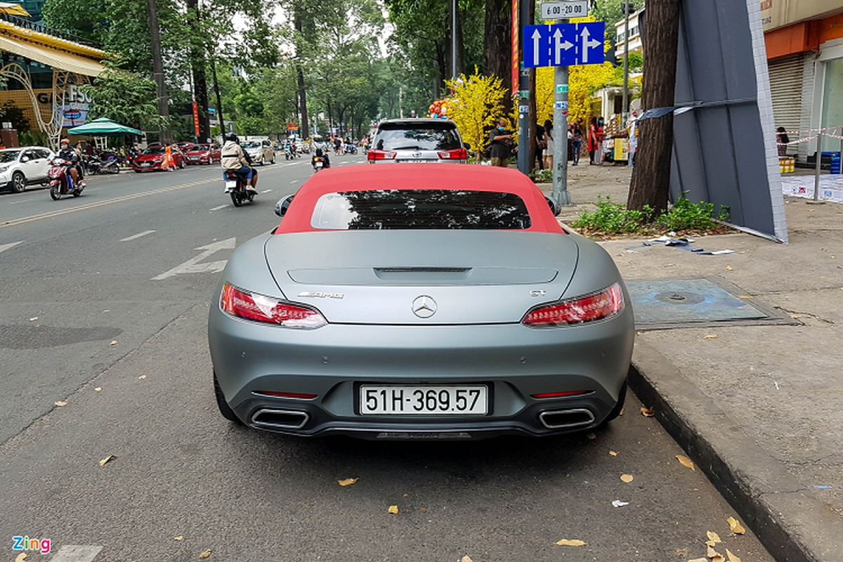 Chi tiet Mercedes-AMG GT Roadster hon 11 ty, doc nhat Viet Nam-Hinh-2