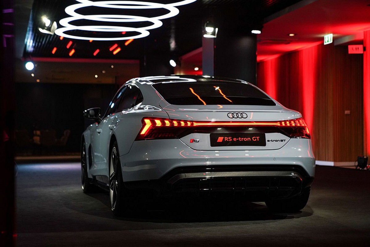 Audi e-tron GT 2022 tu 4,7 ty dong, chao Dong Nam A-Hinh-3