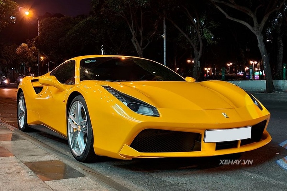 Ferrari 488 GTB hon 15 ty tung 