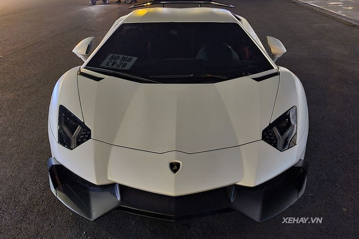 Day la chiec Lamborghini Aventador “doc” nhat Viet Nam o Sai Gon-Hinh-3