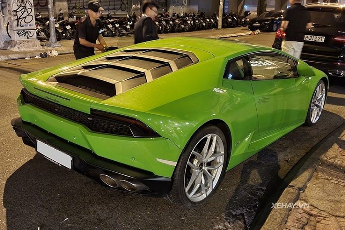 Ngam sieu xe Lamborghini Huracan hon 15 ty 