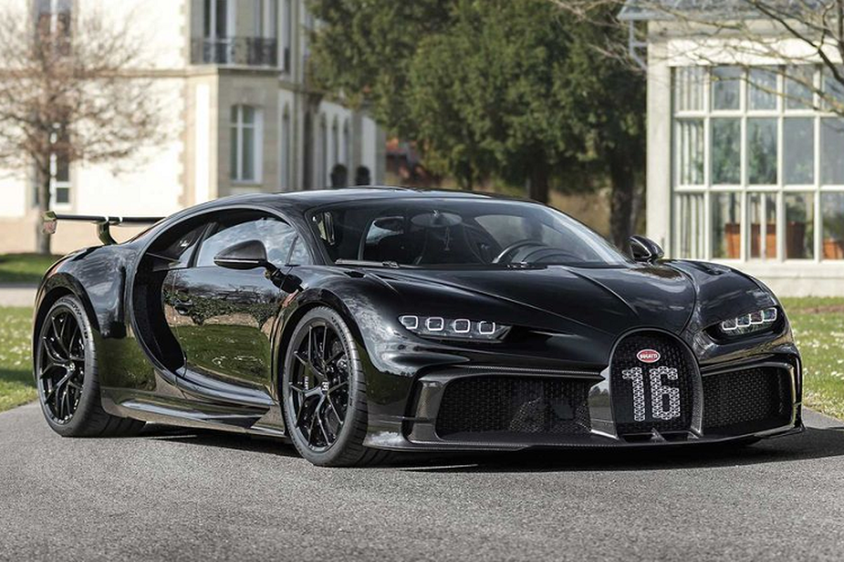 Bugatti Chiron thu 300 xuat xuong, ban ra toi 92 ty dong