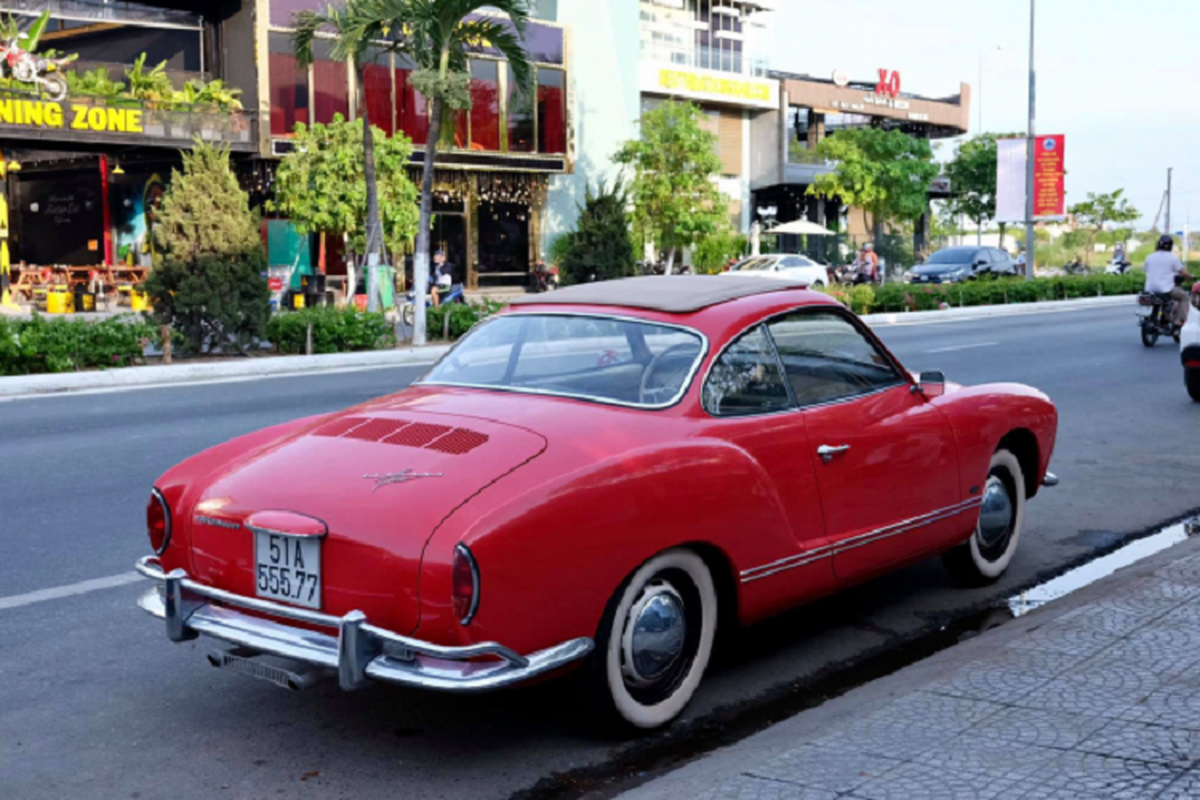 Volkswagen Karmann Ghia 