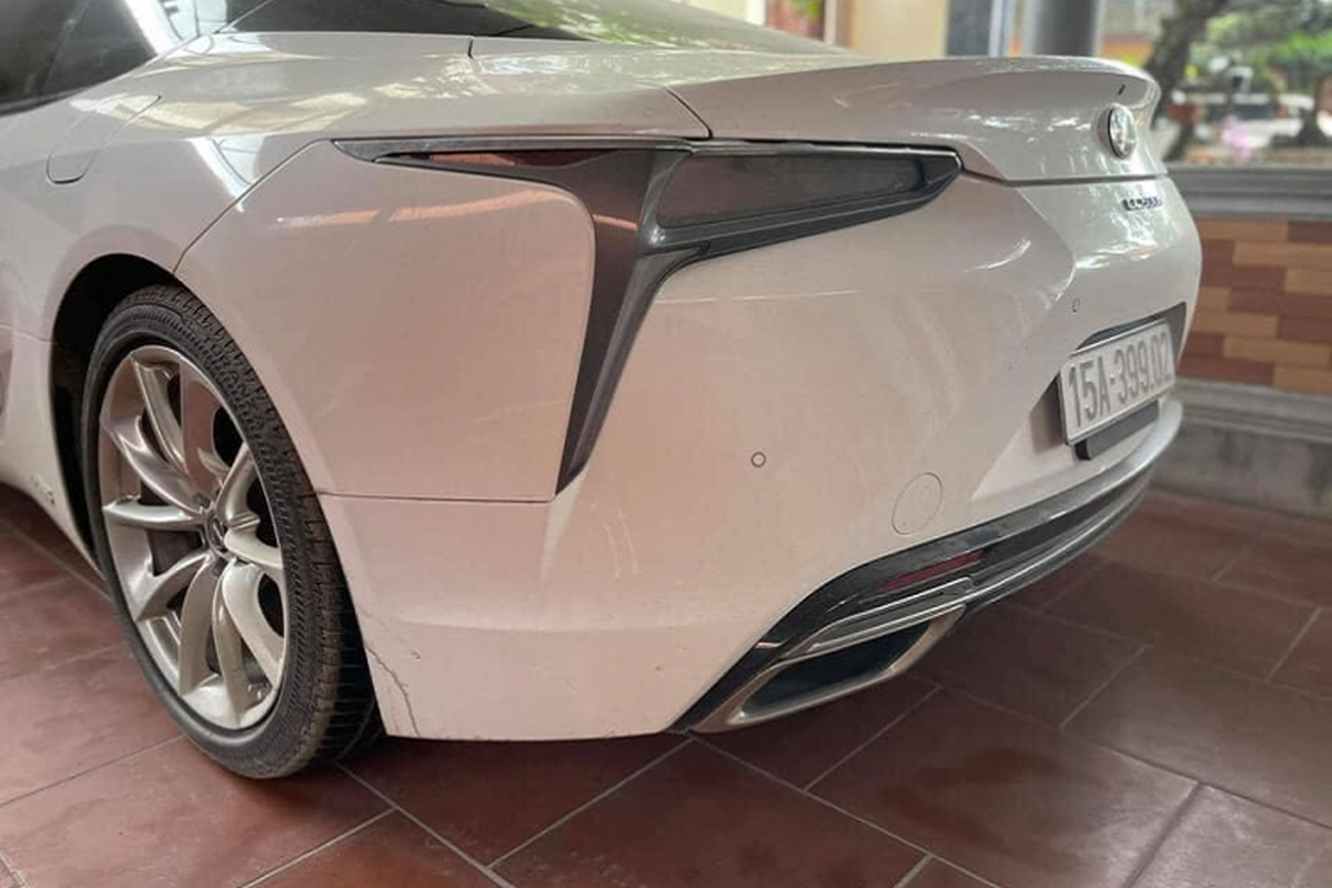 Lexus LC500h 