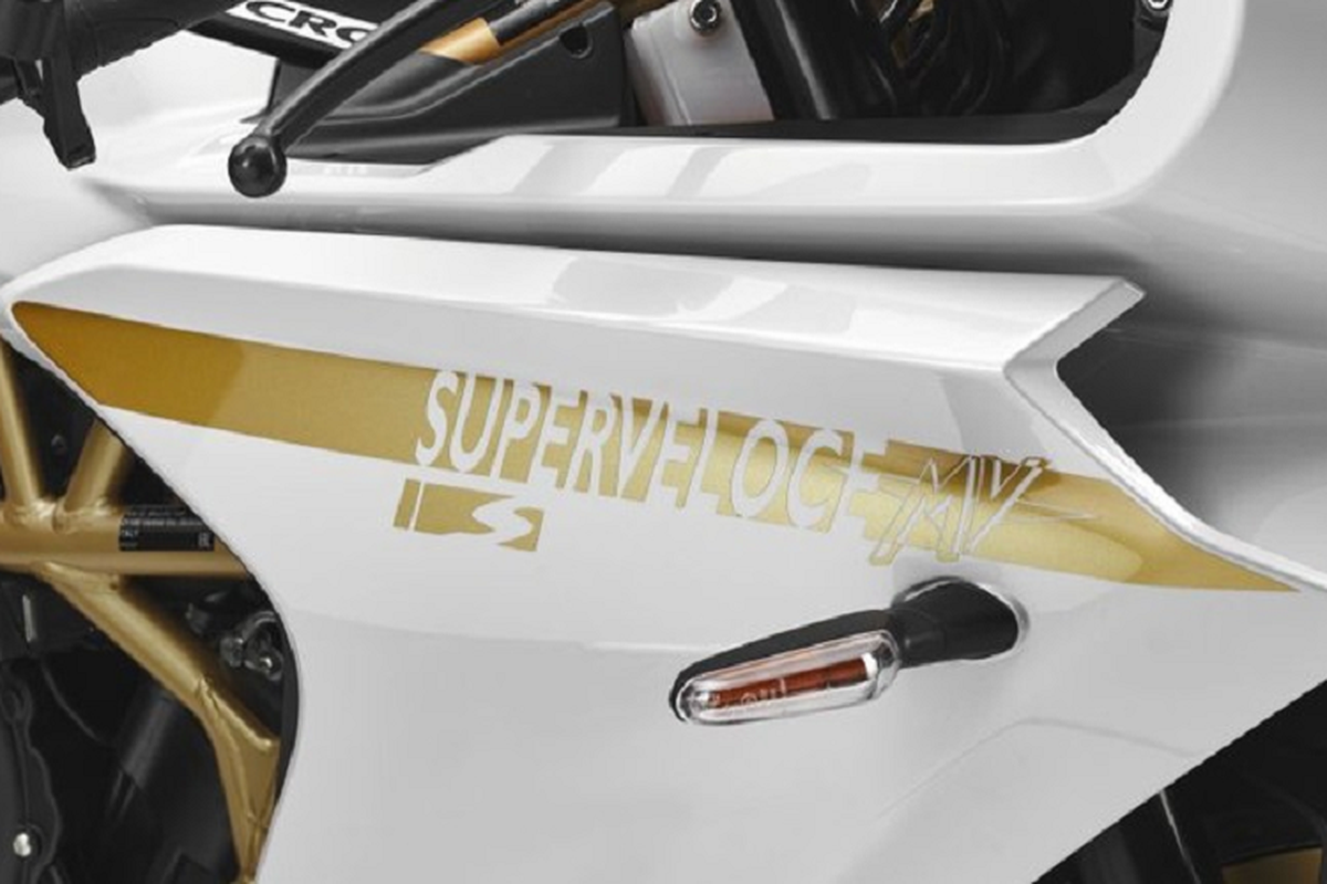 “Bach cong tu” MV Agusta Superveloce S 2021 toi 650 trieu dong-Hinh-3