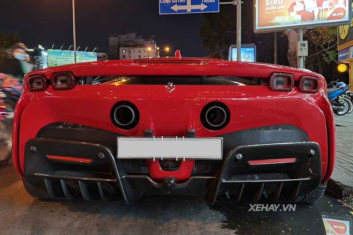 Ngam sieu xe Ferrari SF90 Stradale khong duoi 30 ty tai Sai Gon-Hinh-3