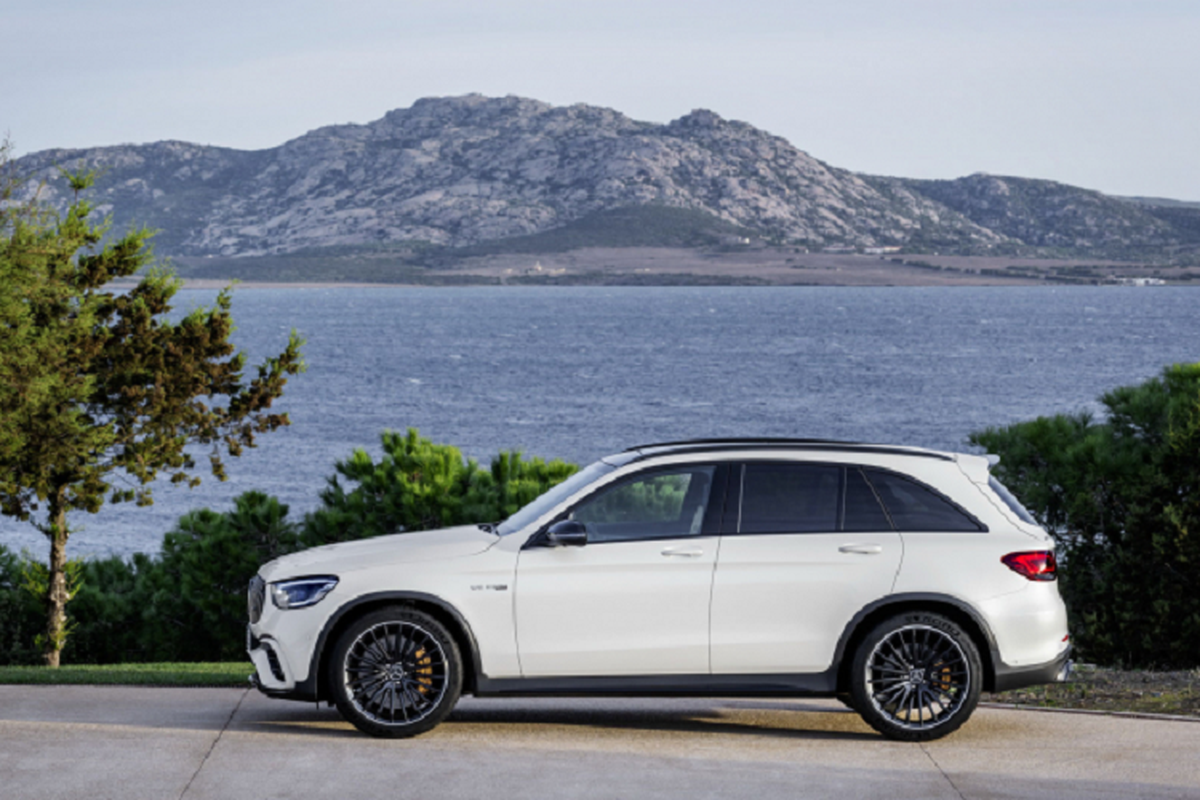 Chi tiet Mercedes-AMG GLC 63 S 2022 ban My, manh 503 ma luc-Hinh-4