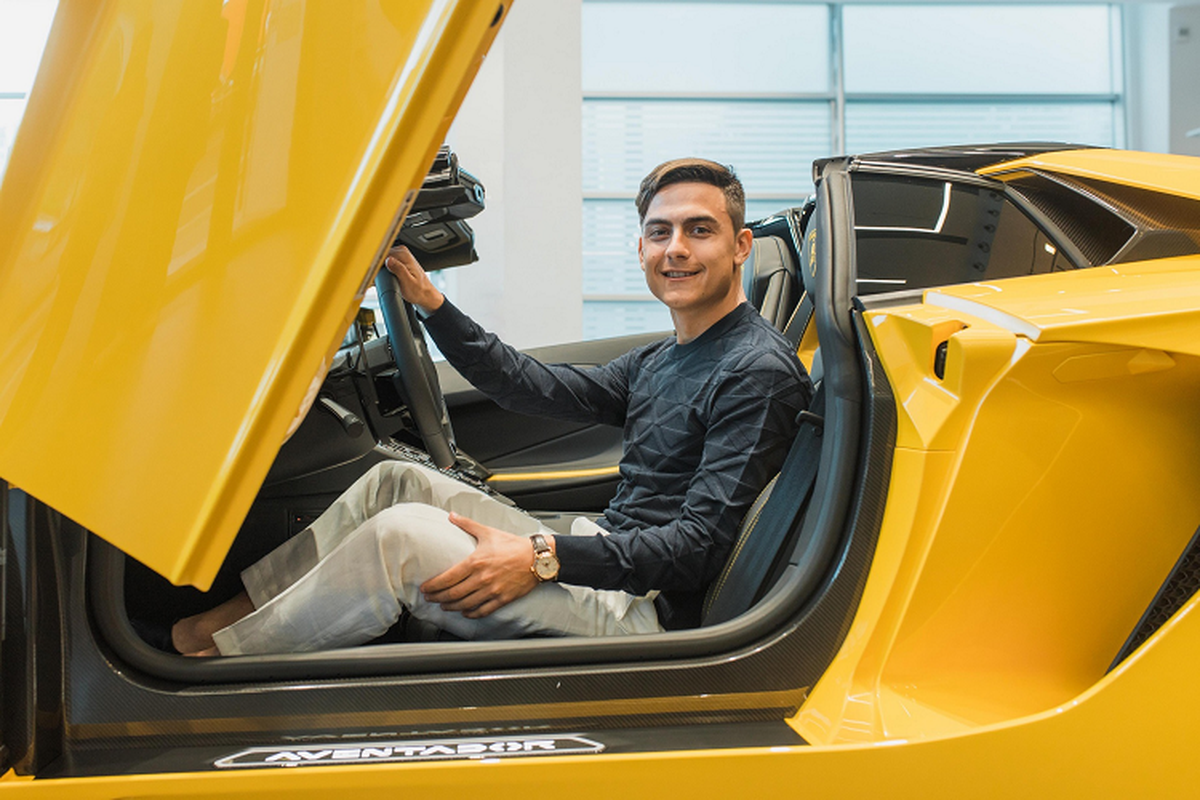 Chi tiet sieu xe Lamborghini Aventador S Roadster cua Paulo Dybala-Hinh-5