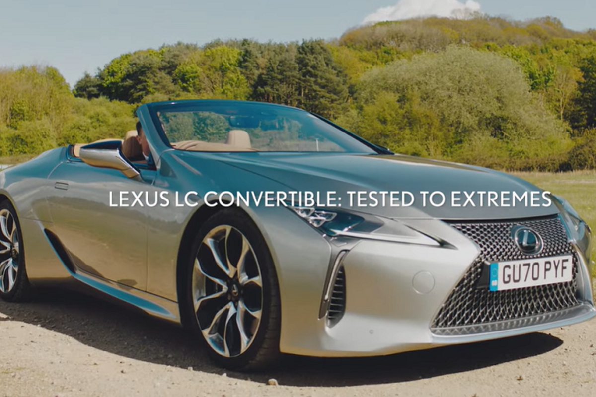Lexus LC 500 Convertible 2021 duoc 