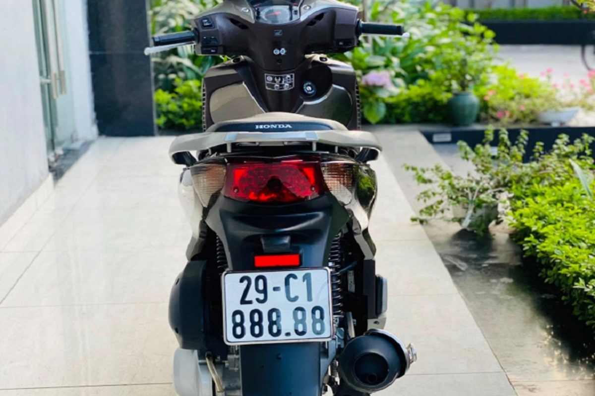 Can canh xe ga Honda SH150i chay 10 nam ban 890 trieu o Ha Noi-Hinh-9