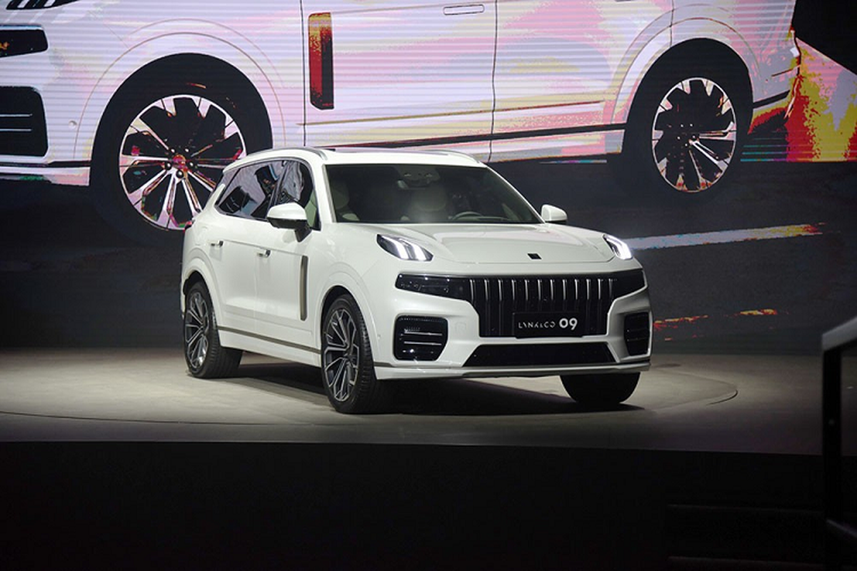 Lynk & Co 09 - SUV co lon co toi 6 man hinh noi that