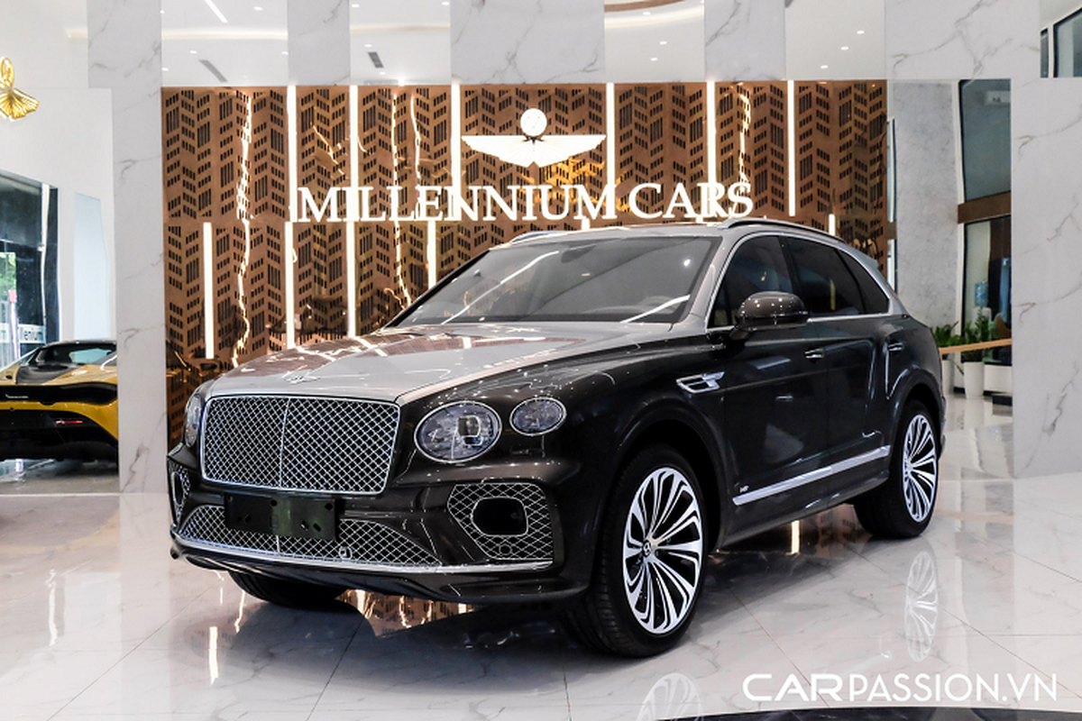 Bentley Bentayga First Edition gan 20 ty, 