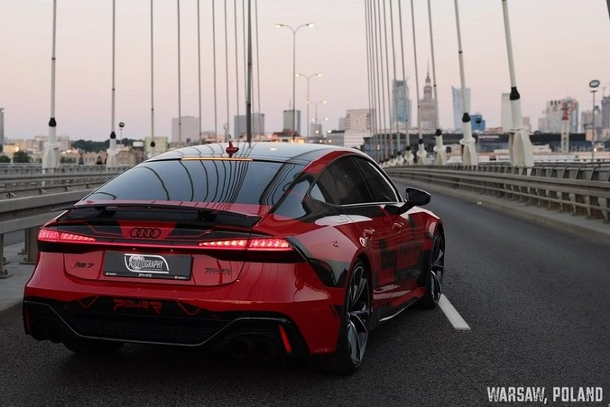 Chiec Audi RS7 do nay da san sang cho Bugatti Chiron  