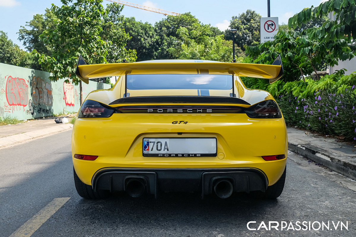 Dai gia Tay Ninh chi gan 800 trieu dong do Porsche 718 Cayman-Hinh-10