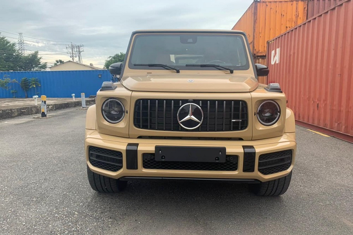 Dai gia Binh Phuoc tau Mercedes-AMG G63 voi dan ao 150 trieu dong