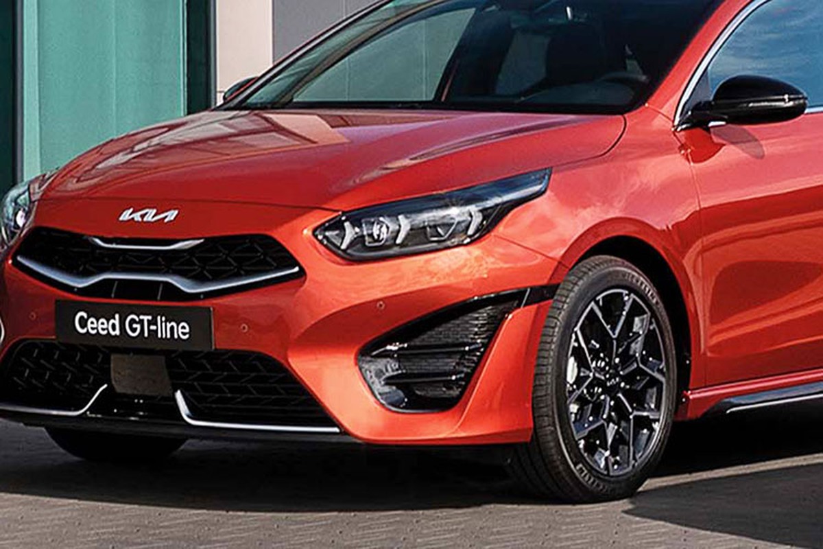 Kia Ceed 2022 trinh lang, 