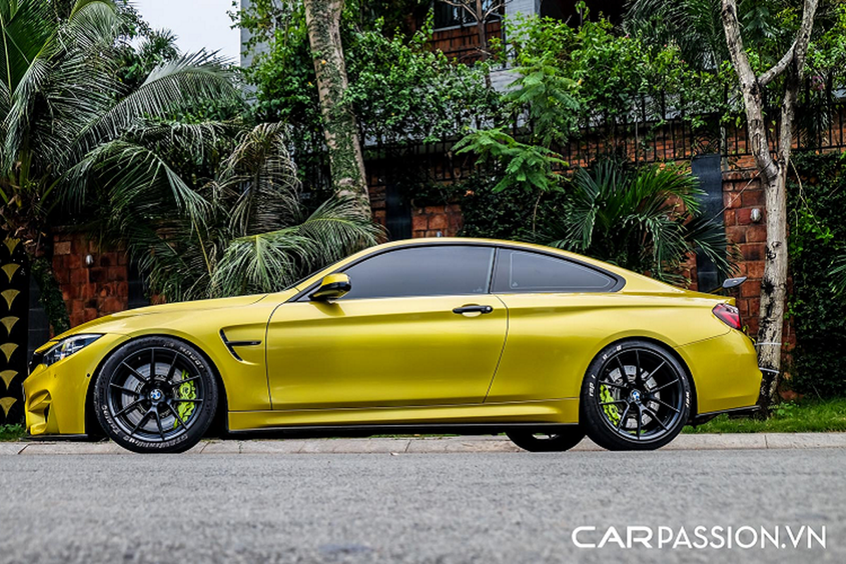 BMW M4 