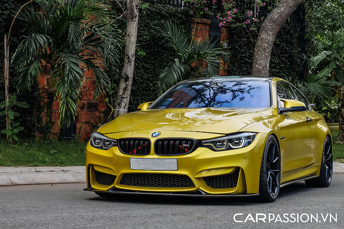 BMW M4 