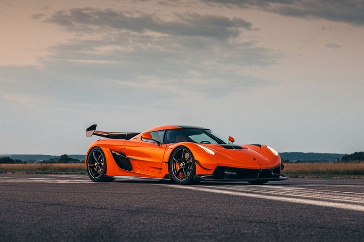 Koenigsegg Jesko gan 70 ty dong - sieu xe nhanh nhat hanh tinh