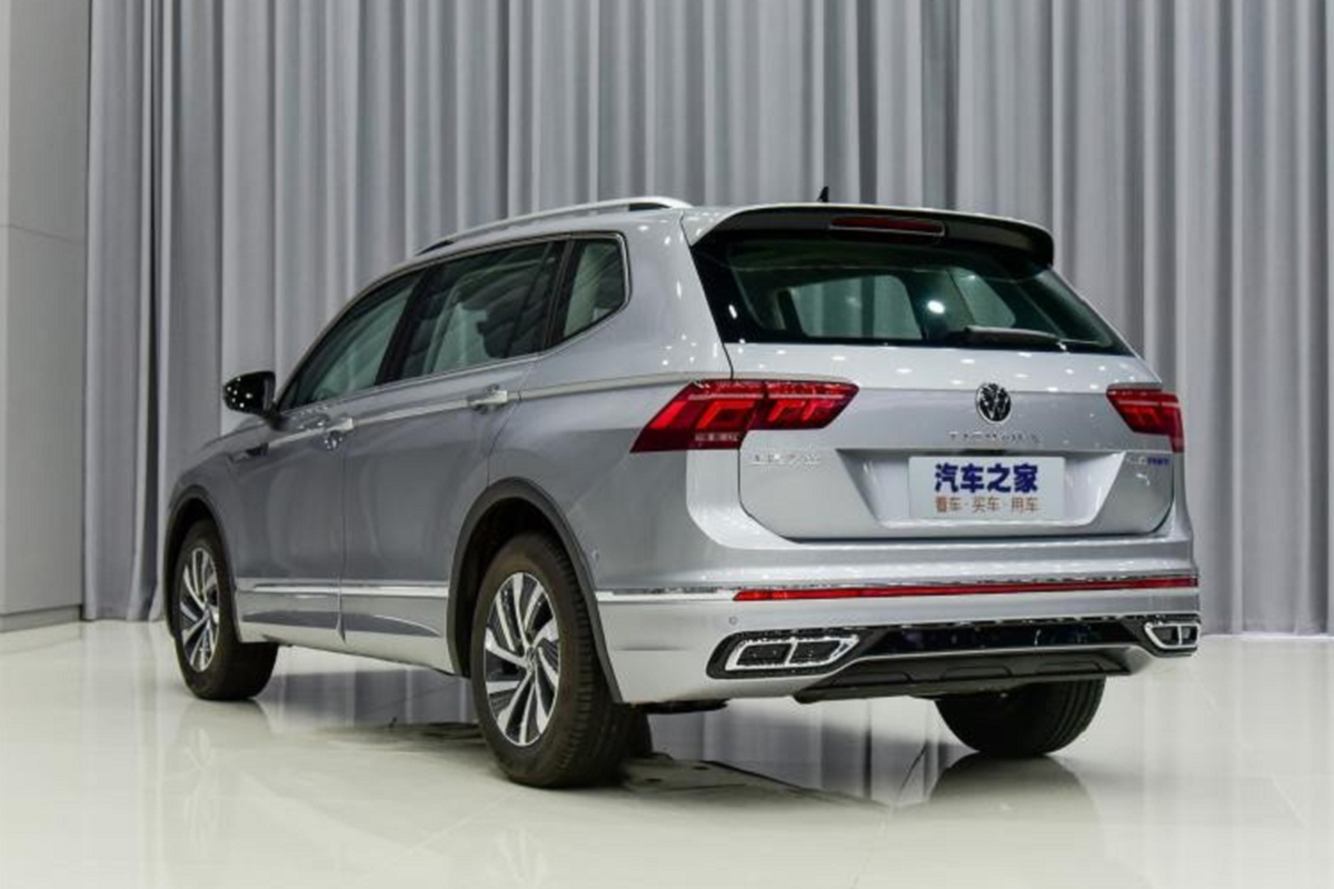 Volkswagen Tiguan L co gi de 