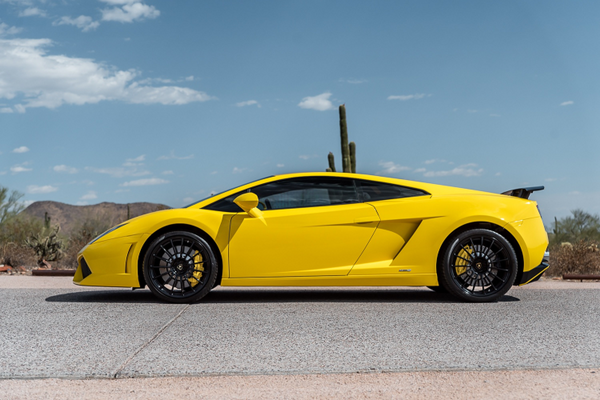 Sieu xe Lamborghini Gallardo so san 240.000 USD, dat hon Huracan-Hinh-3