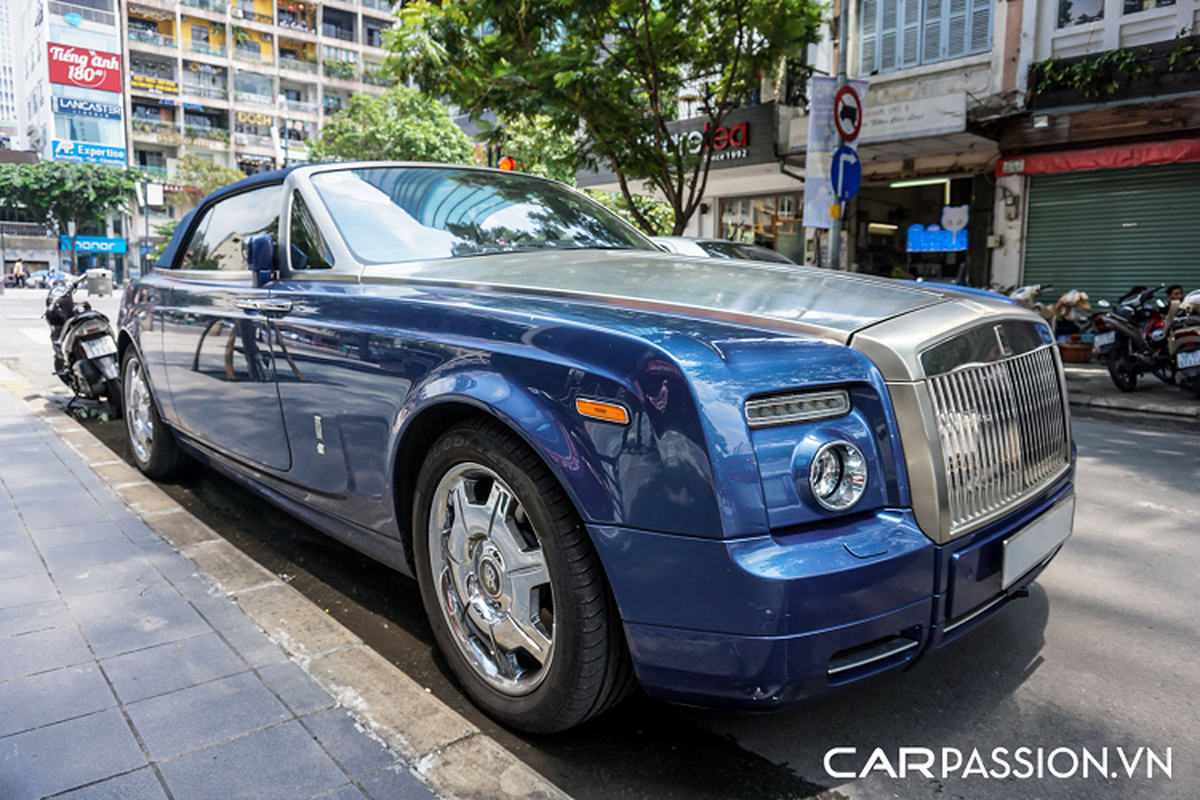 Ngam Rolls-Royce Phantom Drophead Coupe 2008 trieu do o Sai Gon