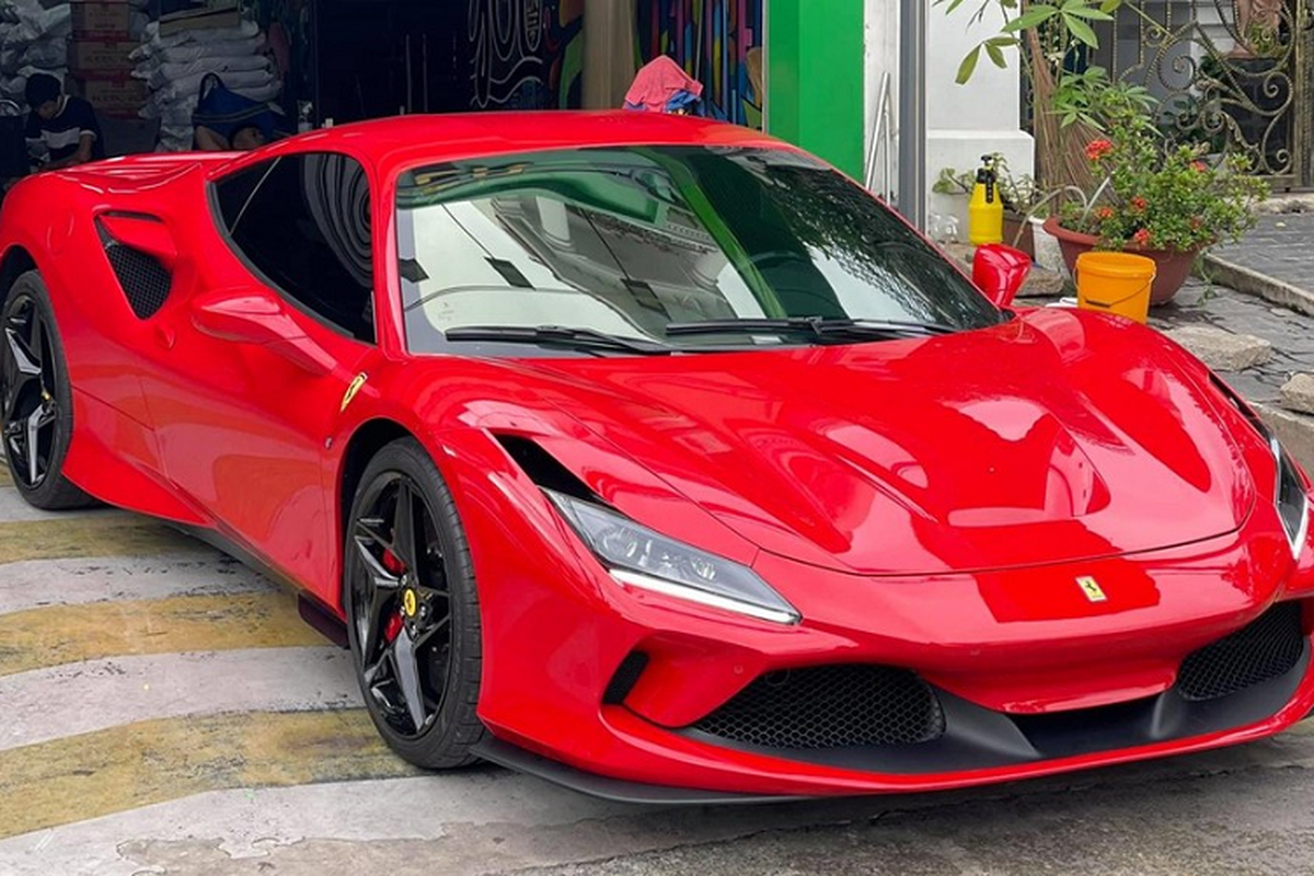 Ferrari F8 Tributo hon 23 ty cua dai gia Vung Tau ve lai Sai Gon-Hinh-3