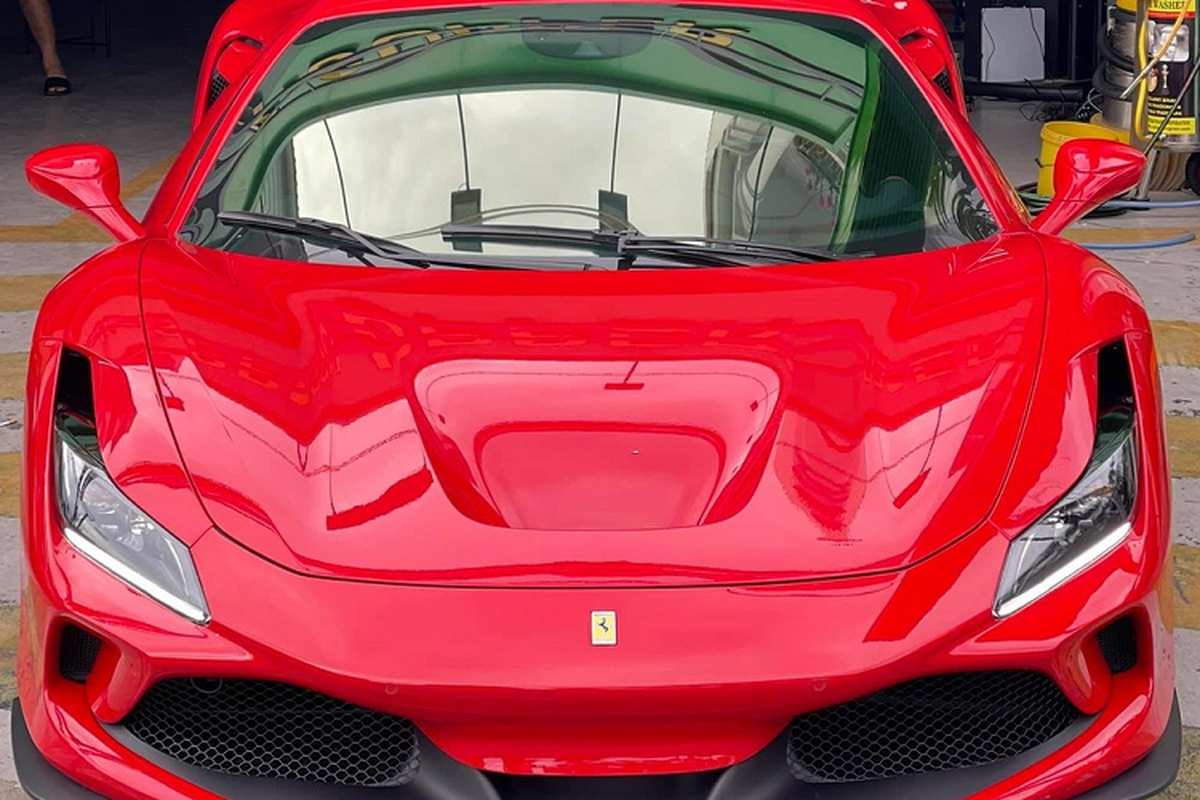 Ferrari F8 Tributo hon 23 ty cua dai gia Vung Tau ve lai Sai Gon-Hinh-5