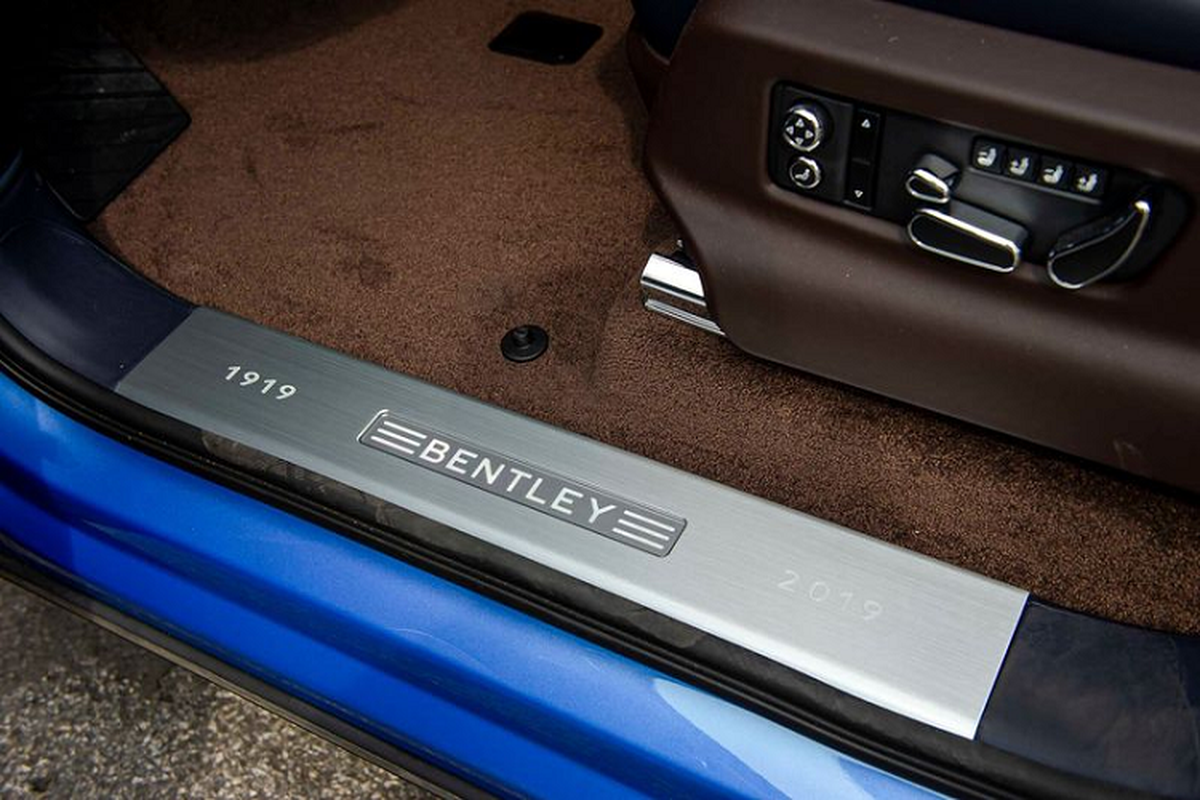 Bentley Bentayga V8 hon 12 ty, 