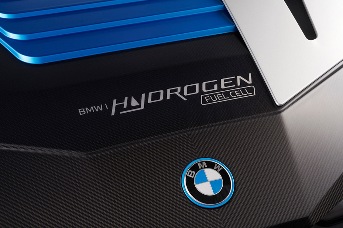 BMW iX5 Hydrogen - 