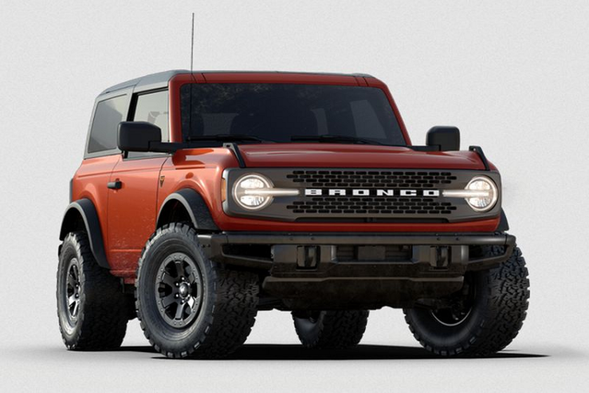 Ford Bronco 2022 dep hoang da voi mau son xanh luc moi-Hinh-5