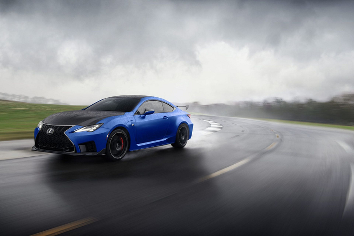 Lexus RC F Fuji Speedway Edition 2022 chao hang thi truong My-Hinh-6