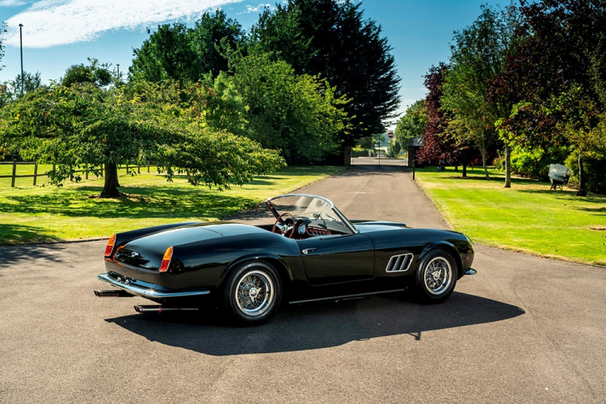 Ferrari California Spyder Revival 