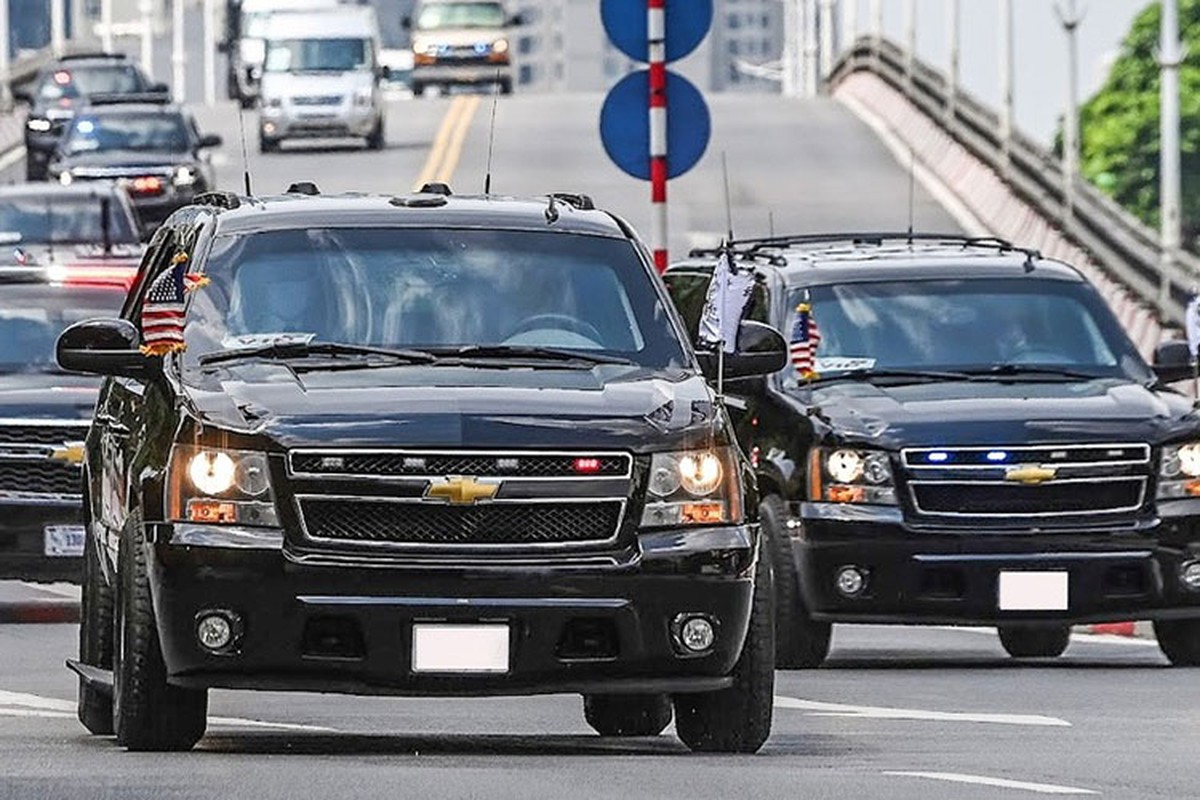 Chevrolet Suburban 