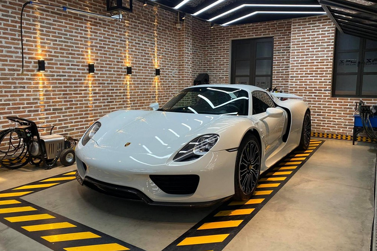 Porsche 918 Spyder hon 60 ty cua nu 9X Sai Gon ve Go Vap