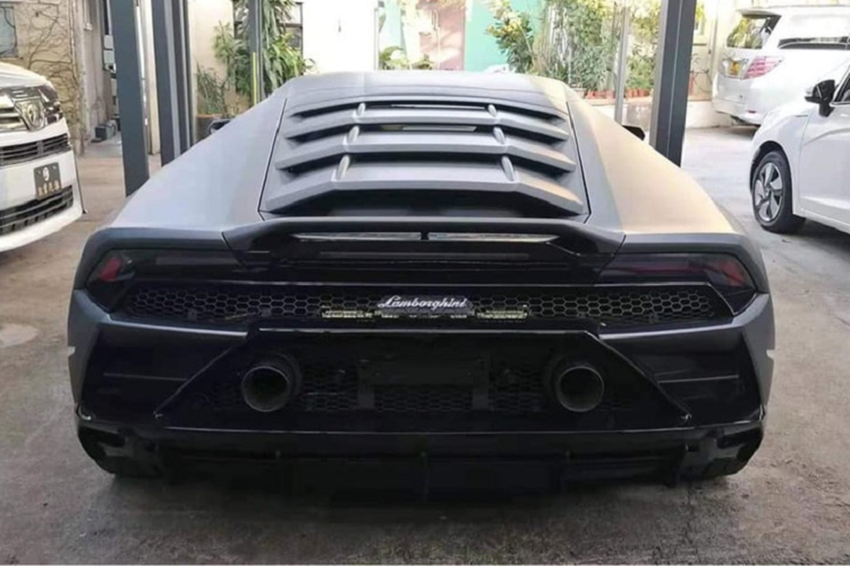 Lamborghini Huracan EVO khong duoi 15 ty tai Viet Nam lo noi that-Hinh-8