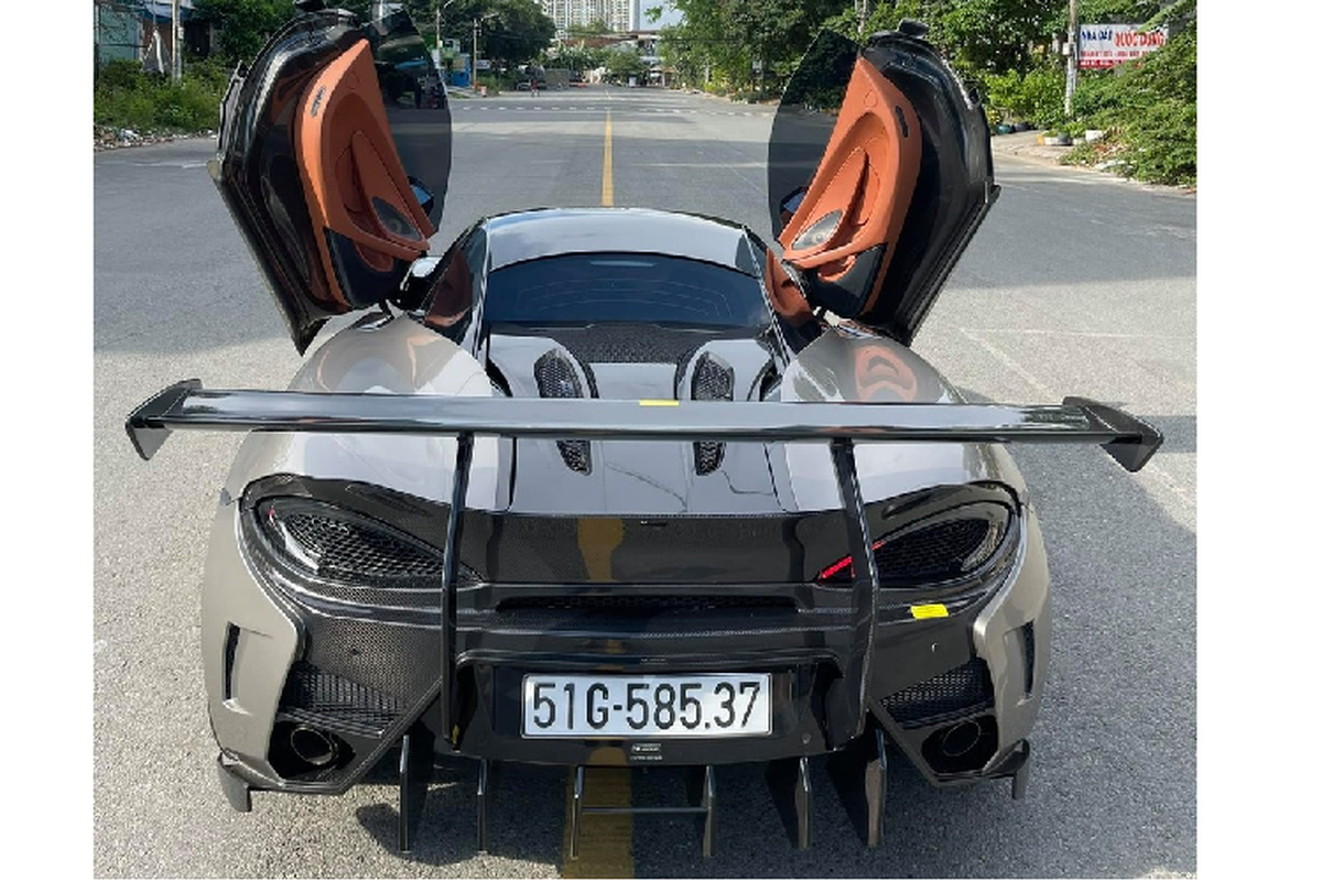 McLaren 570S 