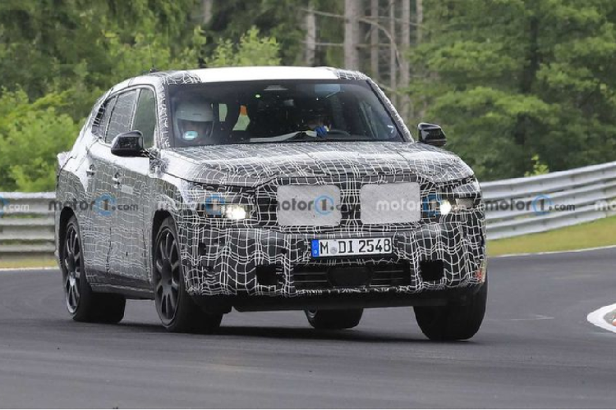 BMW X8 2023 voi dien mao do so, ham ho hon 