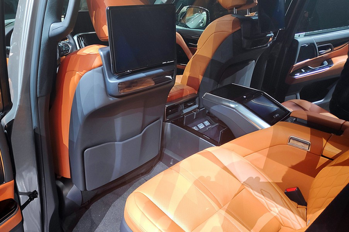 Can canh LX 500d may dau cua “chuyen co mat dat” Lexus LX 2022-Hinh-4