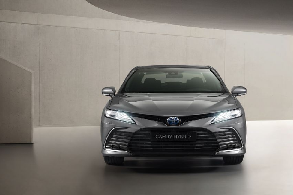 Toyota Camry 2022 sap ve Viet Nam, bo dong co 2.0L?-Hinh-2