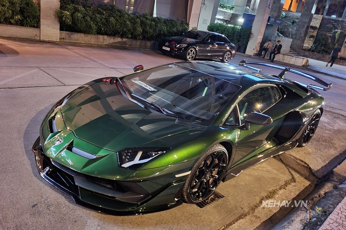 Lamborghini Aventador SVJ hon 50 ty cua “ong trum” chuoi Pharmacity-Hinh-8