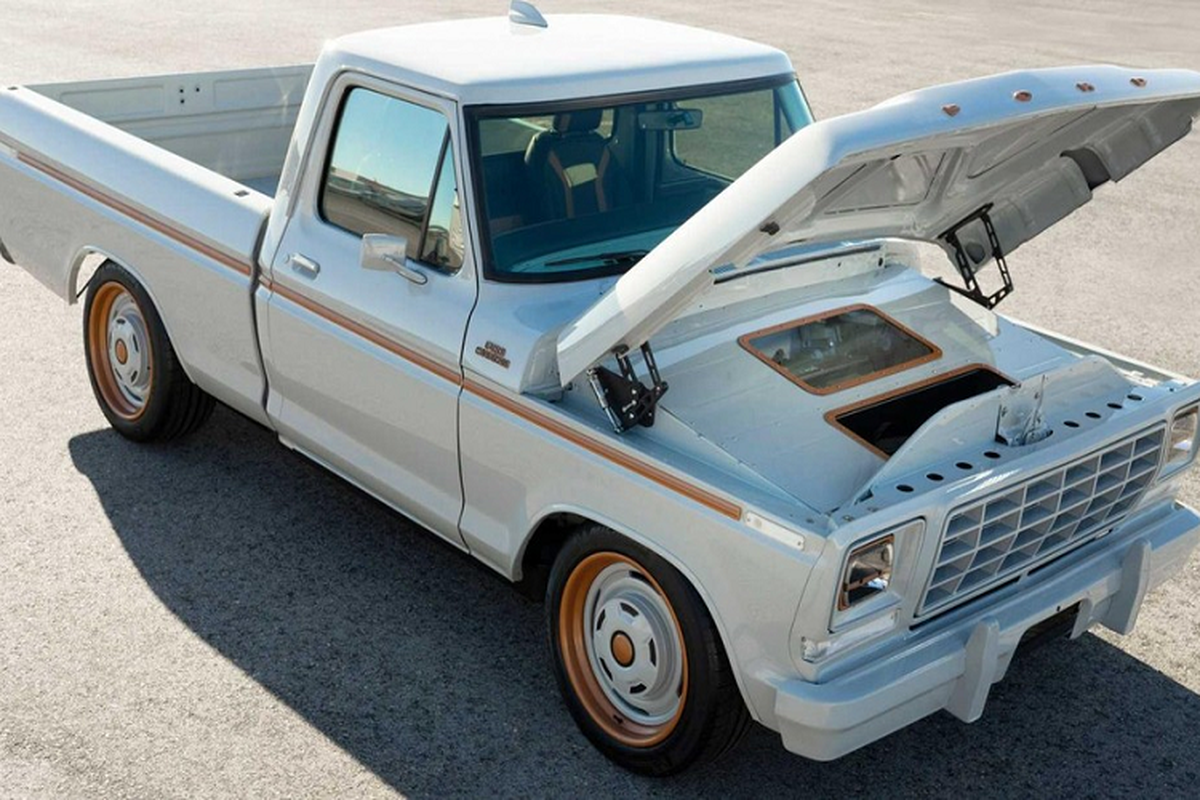 Ford F-100 Eluminator co dien - xe di san chay dien hoan toan-Hinh-7